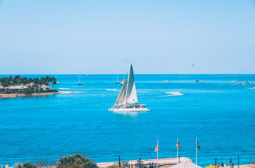 Best Hotels Florida Keys: Florida Keys Hotels: How to Pick the Right Island Without Overpaying