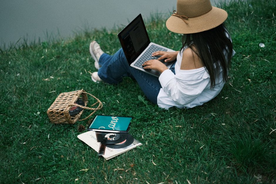 Digital Nomad Wifi Guide: Digital Nomad Wi-Fi Buying Mistakes Everyone Makes (And What to Get Instead)