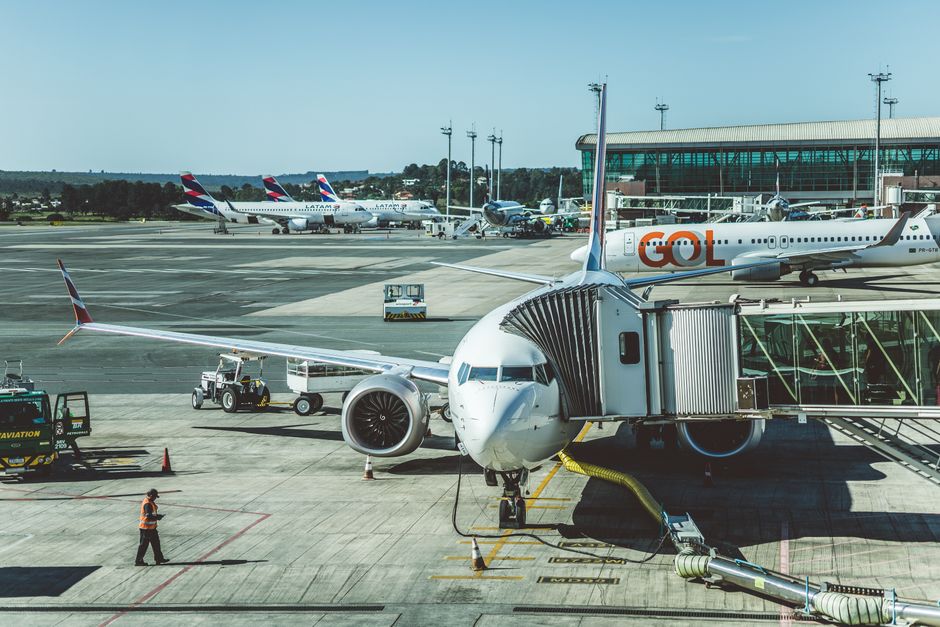Keflavik Airport Tips: Skip the Blue Lagoon Line and Do This Instead
