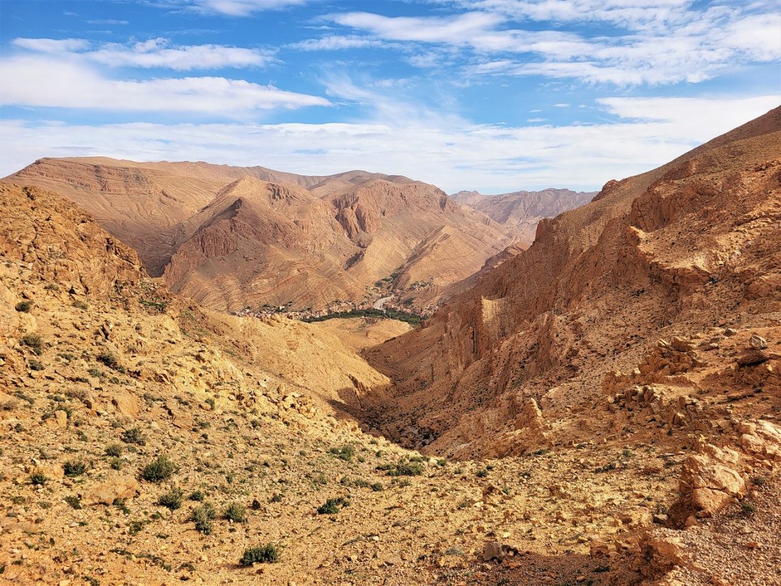 Todra Gorge: Hiking in the High Atlas mountains
